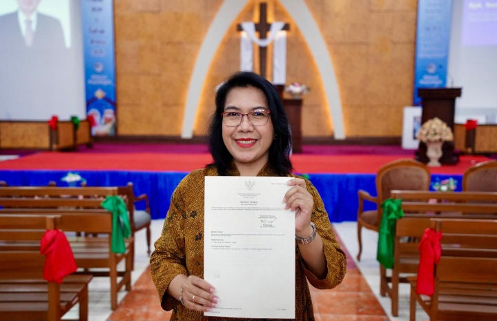 Terima SHM untuk Gereja Kristen Pasundan, Ketua Umum Majelis Sinode GKP: Ini Kado Natal bagi Jemaat