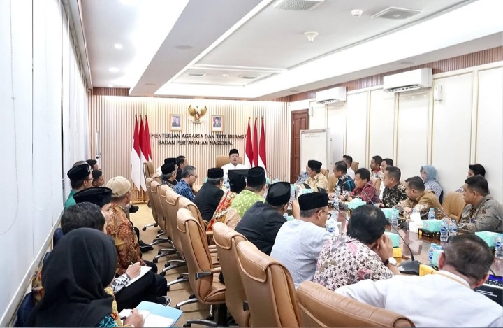 Rakor dengan Lembaga Keagamaan Islam, Menteri Nusron Komitmen Percepat Sertipikasi Tanah Wakaf